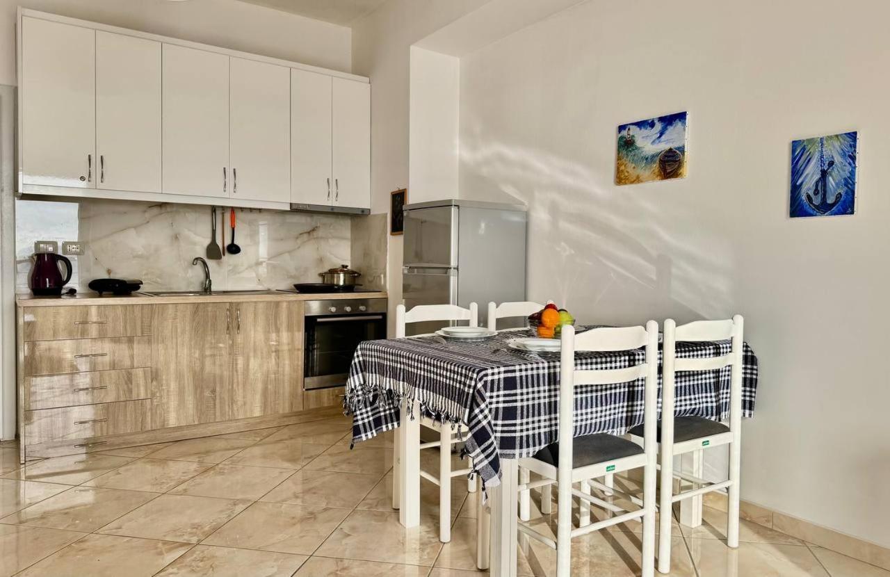 Corfu View Apartment Sarande Bagian luar foto